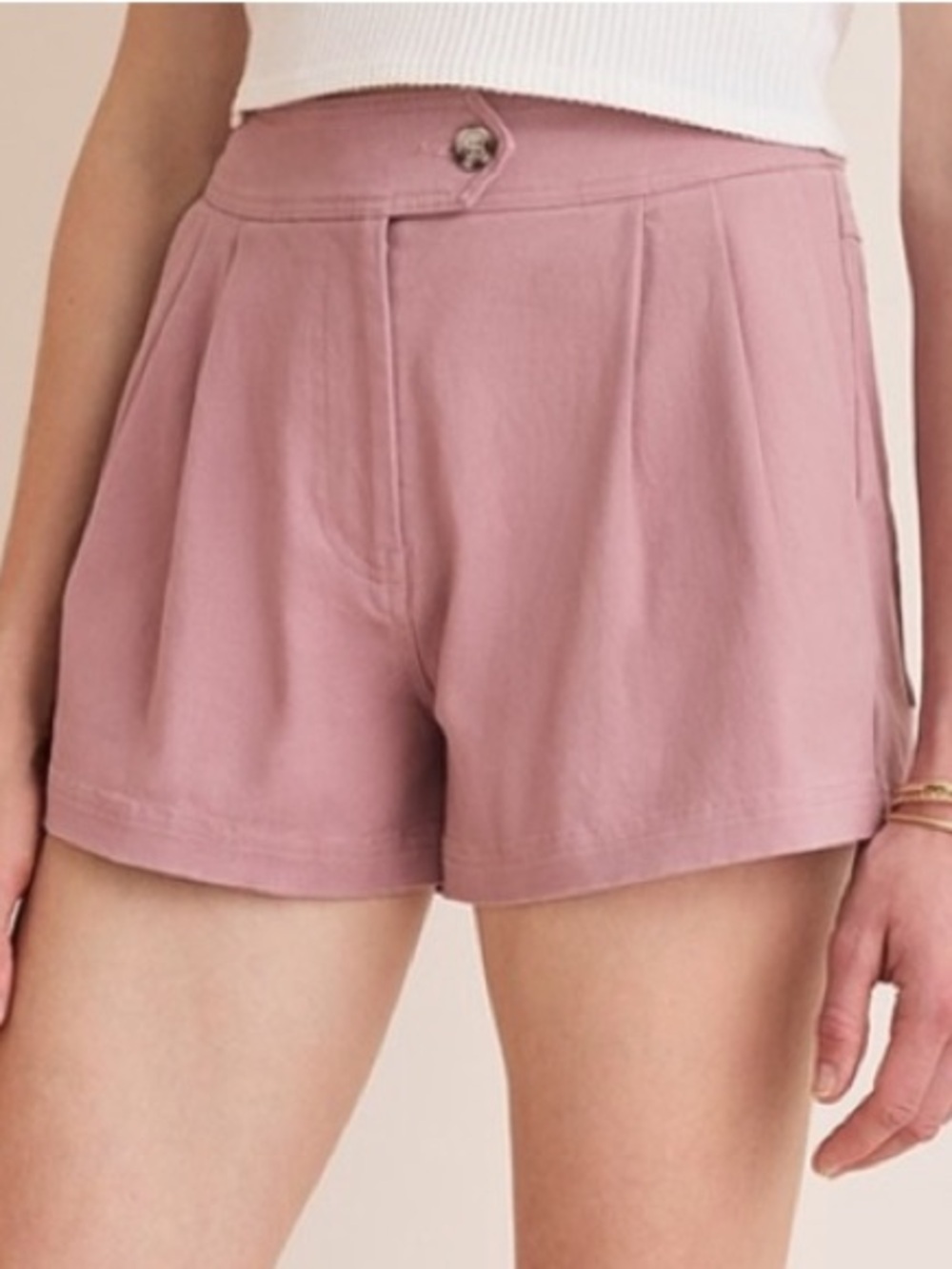 🟤NWT FRANCESCA’S Pleated Trouser Shorts in Rose
